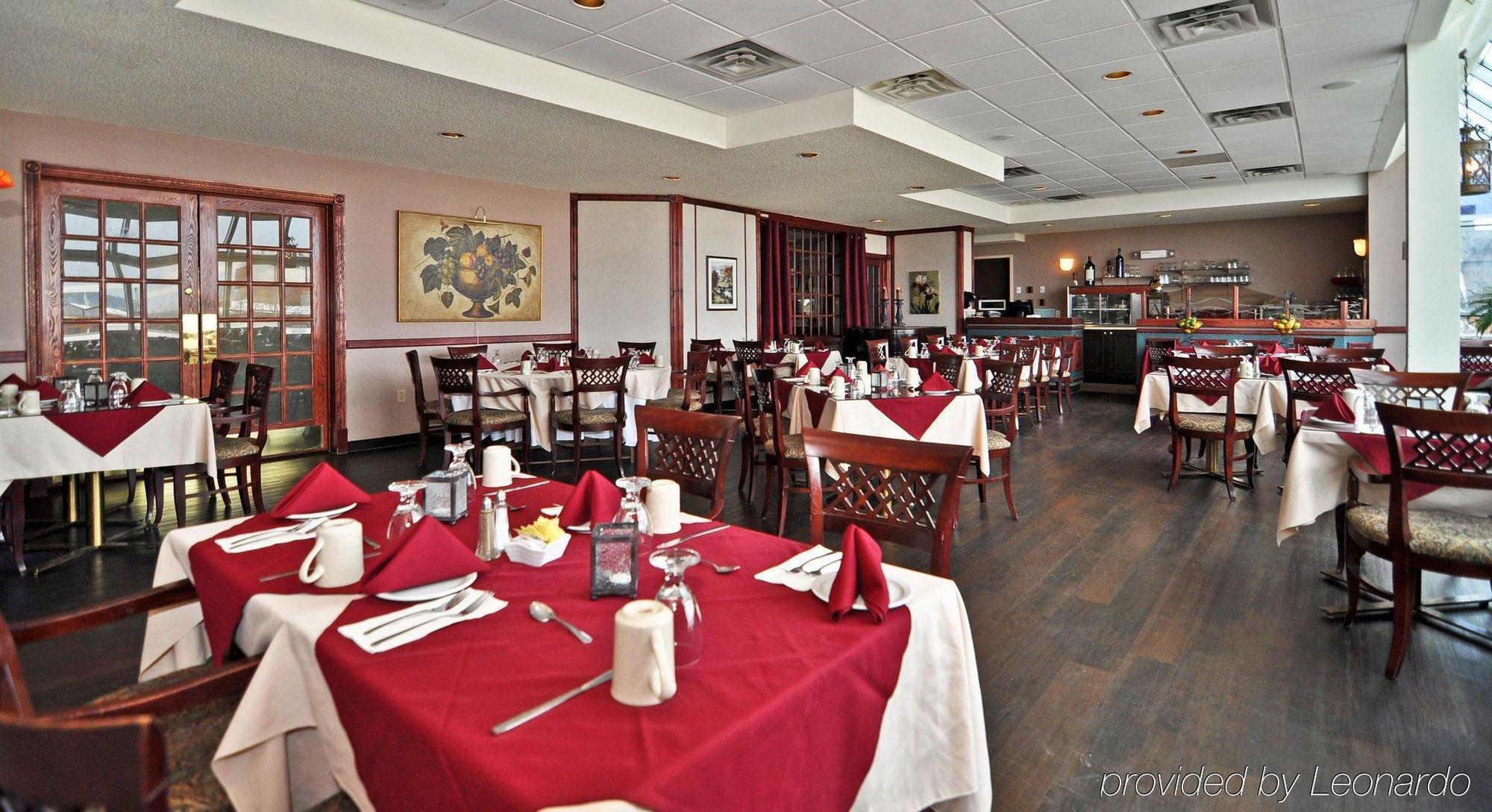 Days Inn By Wyndham Dalhousie Restoran foto