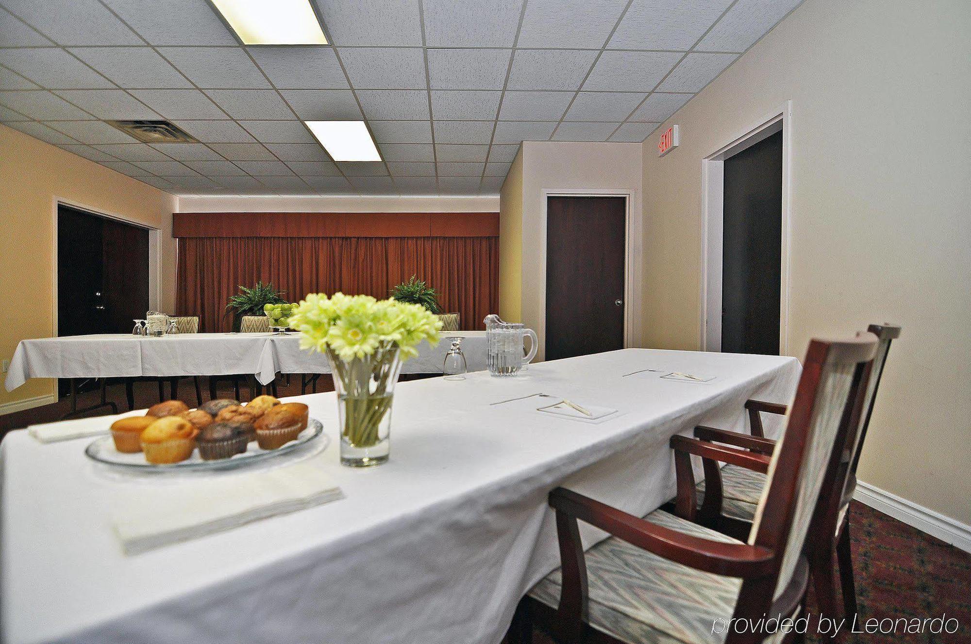 Days Inn By Wyndham Dalhousie Fasilitas foto